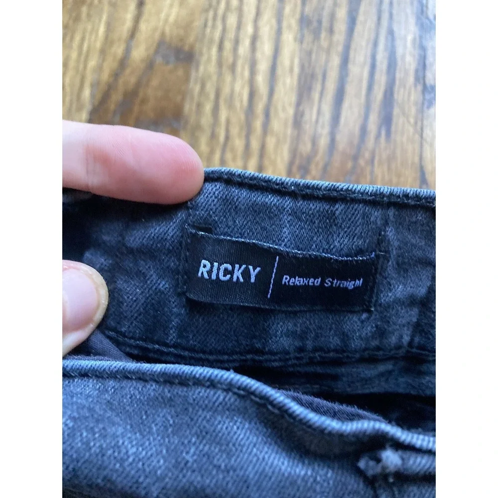 True Religion Jeans Mens 36x30 Black Ricky Relaxed Straight Pocket Flap Stretch - Picture 8 of 13